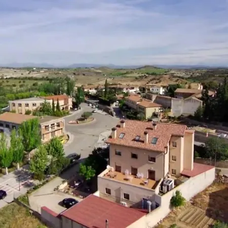 招待所 卡萨巴兰科旅馆 Castejón del Puente